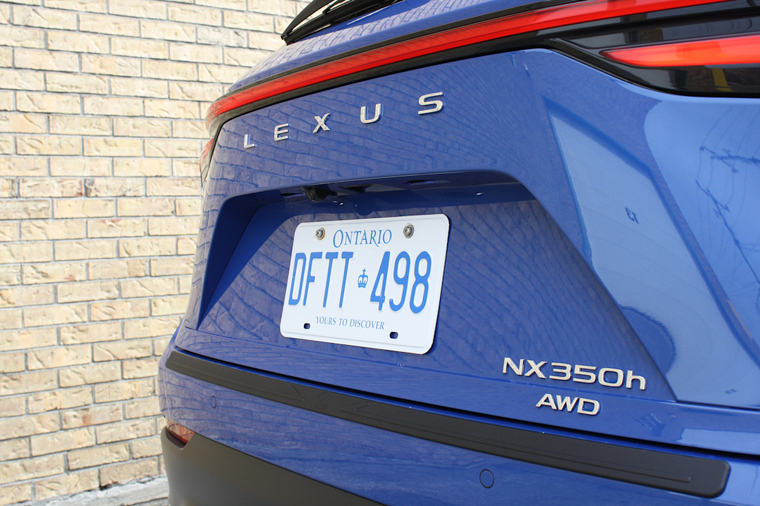 2026 Lexus NX350h - TD - DB - 260603 - 15.jpg