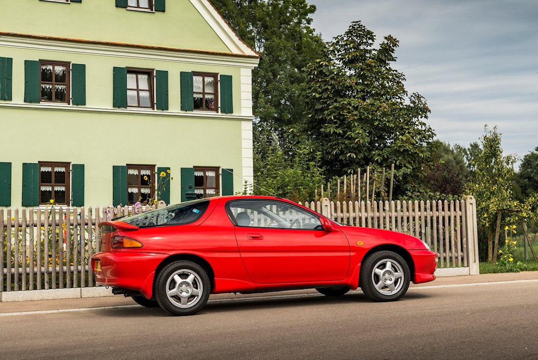 Mazda-MX-3-1994 3