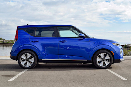 Editorial 2020 kia soul ev limited 03 sha