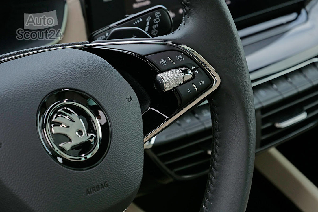 Prueba nuevo Skoda Octavia Combi 2.0 TDi 2020 Ruben Fidalgo (17).jpg