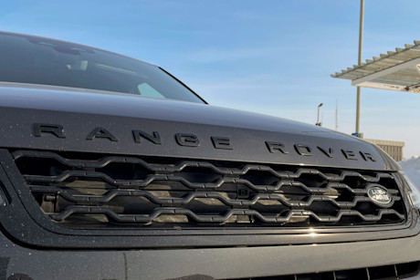 Editorial 2022 land rover range rover evoque p250 bronze collection 10 ct