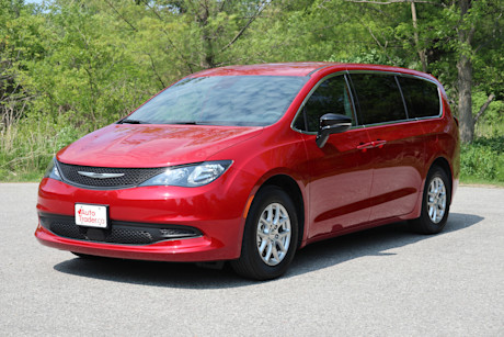 10 Cheapest 3-Row Vehicles in Canada: 2026 Body Image