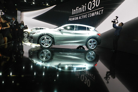 Editorial infiniti q30 15
