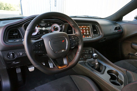 Editorial 2023 dodge challenger rt shakedown special edition td 231011 30 jl