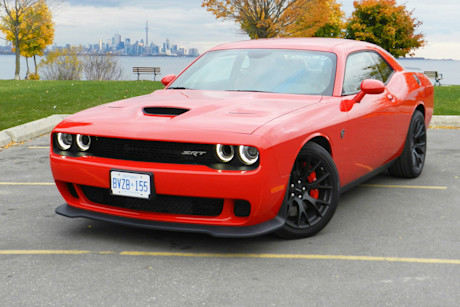 Editorial 2015 dodge challenger hellcat srt jb 00b