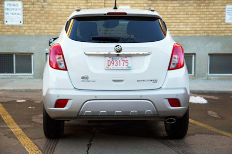 Editorial 2013 buick encore premium ts 16 9373
