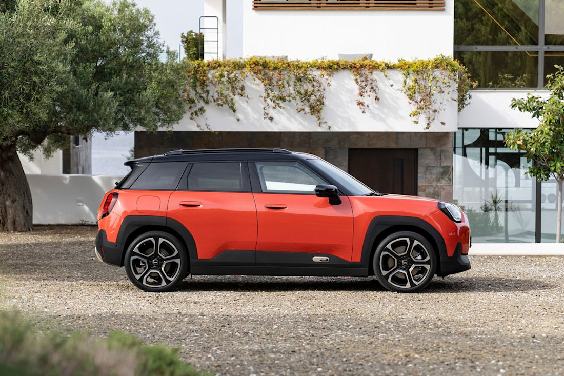 Mini-Aceman-SE-2025 (2).jpg