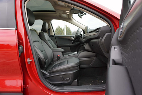 Editorial 2020 ford escape titanium 07 di