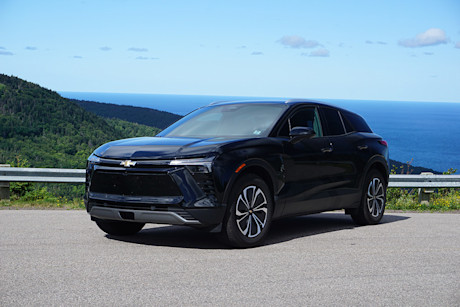 Editorial 2024 chevrolet blazer ev cabot trail nf di 240814 18