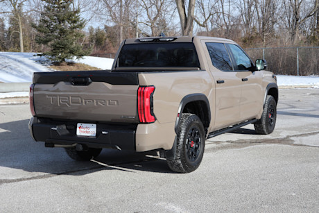Editorial 2025 toyota tundra hybrid td jm 250237 17