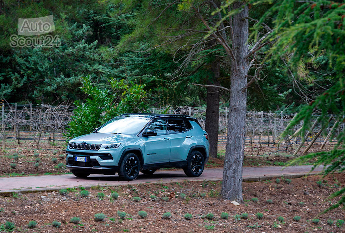 jeep_e-hybrid_056.jpg
