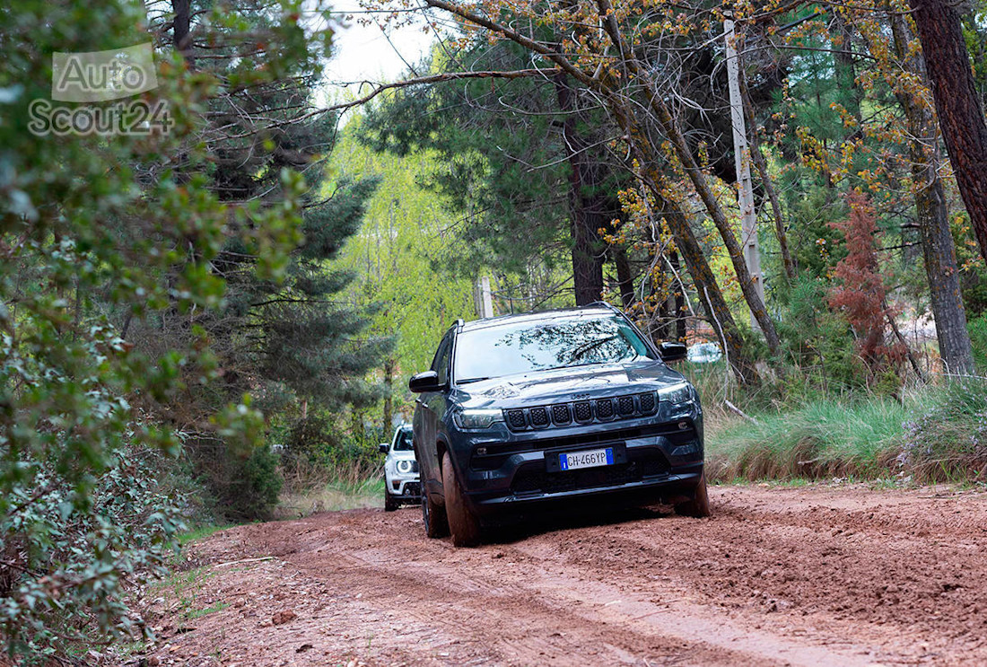 jeep_e-hybrid_006.jpg