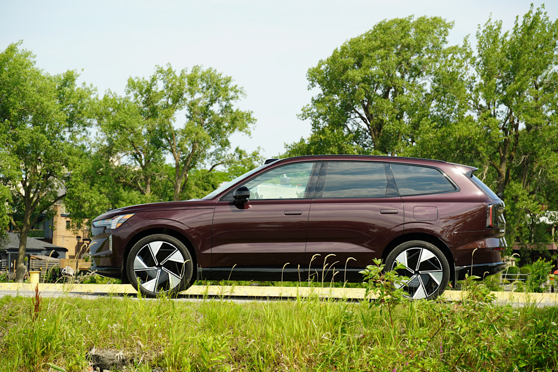C'est terminé pour le Volvo EX90 au Canada Body Image