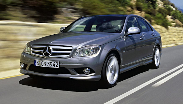 Mercedes-Benz C 230
