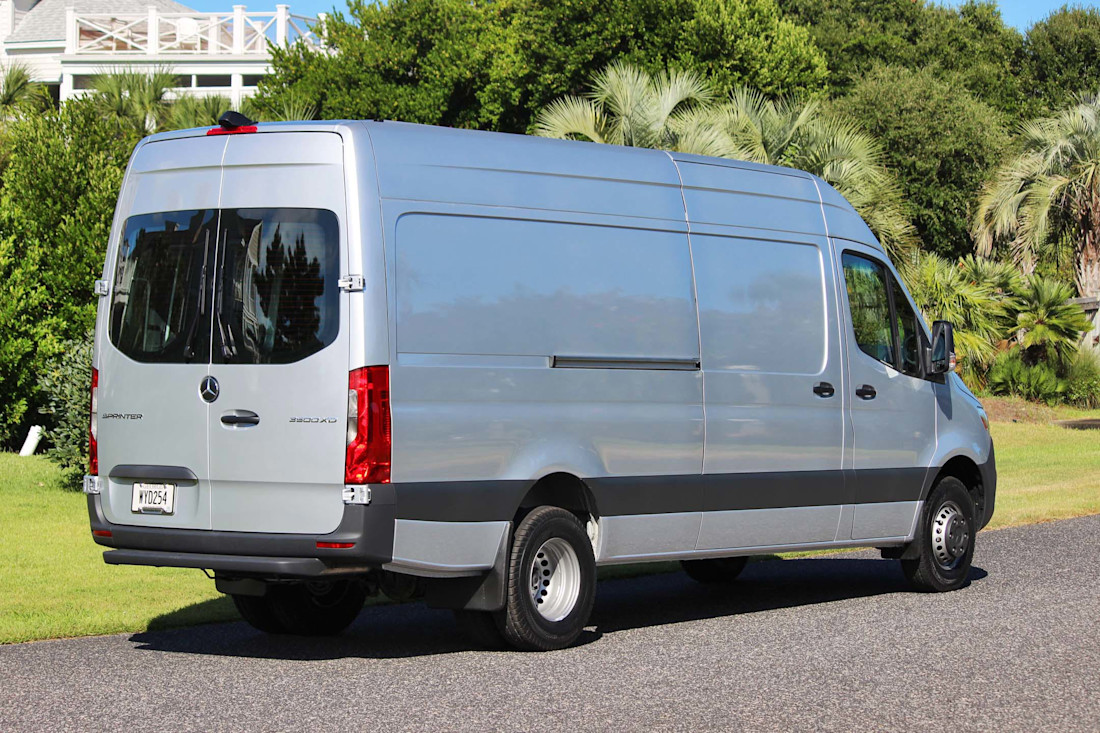 Editorial 2019 mercedes benz sprinter 06 dh