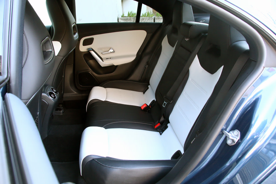 prueba-meredes-cla-200d-07.JPG