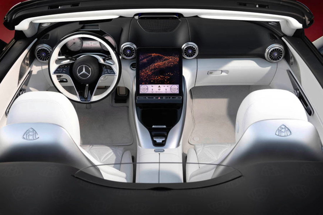 Mercedes-Maybach SL 680 Monogram Series (7).jpg