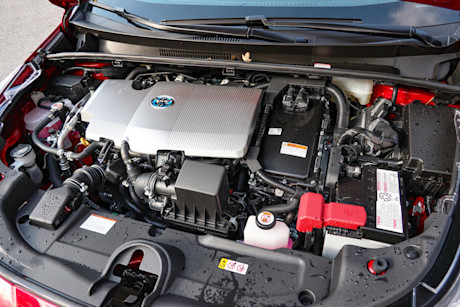 Editorial 2021 toyota prius technology advanced awd e 15 jm