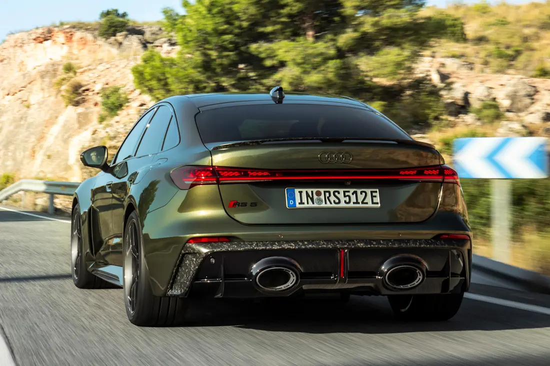 audi-rs5-b10-heckansicht