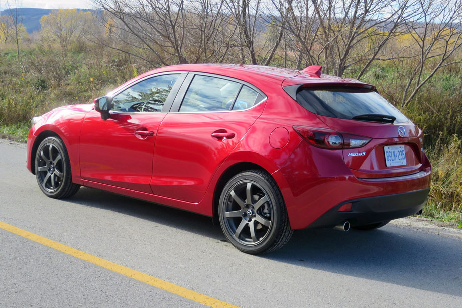 Editorial 2015 mazda3 sport gt 6mt pw 06 4773