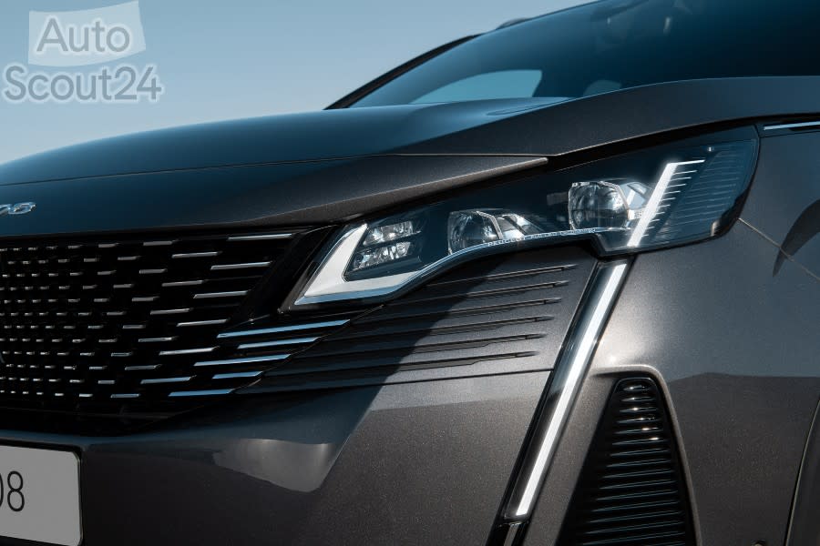 PEUGEOT_3008_2009STYP_050 (1).jpg