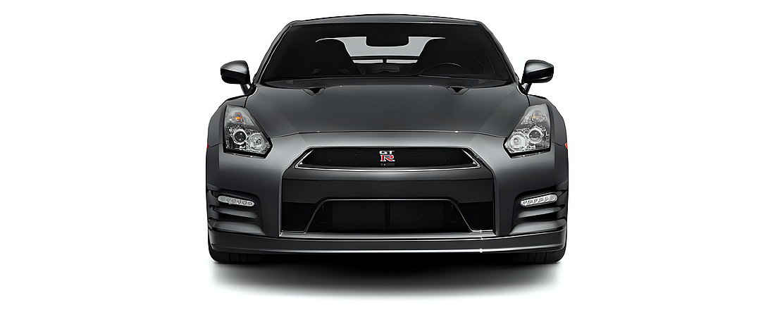 Nissan GT-R 2012 4