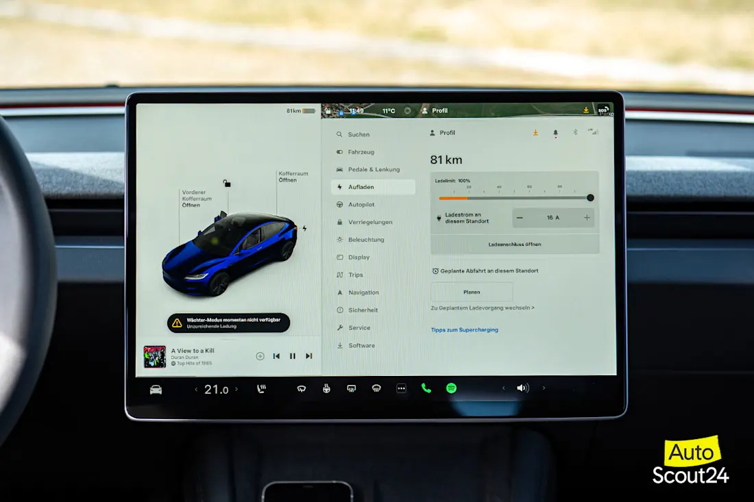tesla-model-3-highland-2024-display tesla-model-3-highland-2024-display