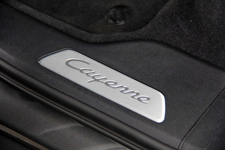 Editorial 2020 porsche caynne coupe s 23 dw