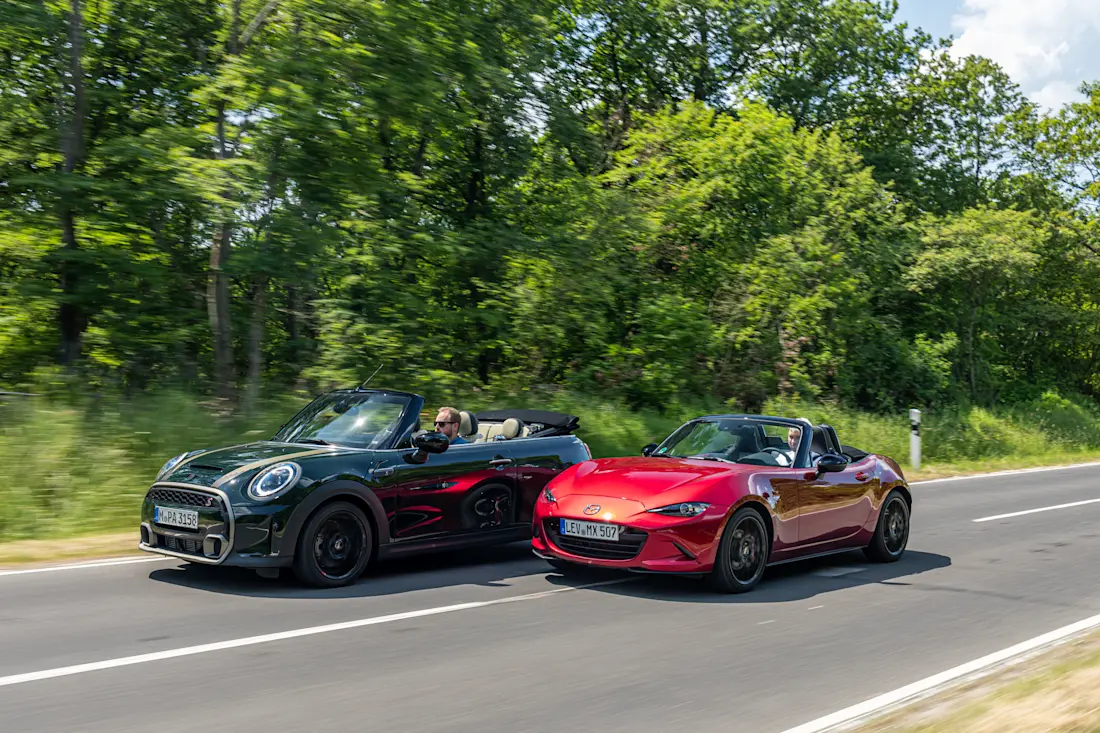 waarom-je-extra-moet-oppassen-als-je-een-mercedes-tegenkomt-2025-06