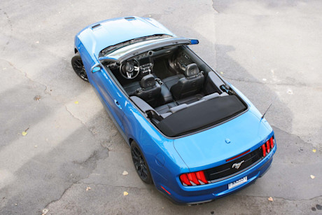 Ford Mustang EcoBoost Premium décapotable 2019 : essai routier Body Image