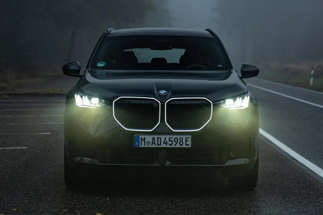 bmw-x3-30e-2025-front