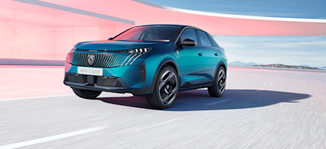 Peugeot e-3008 (2023) banner