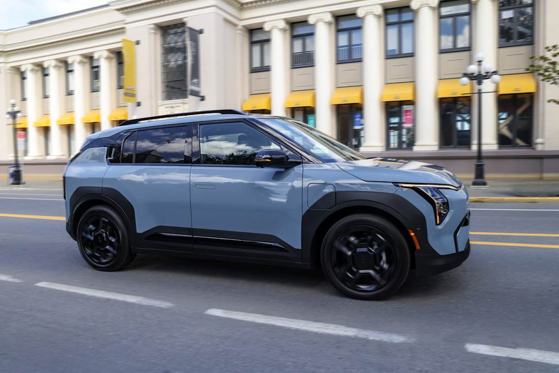 Kia EV3 Light.jpg