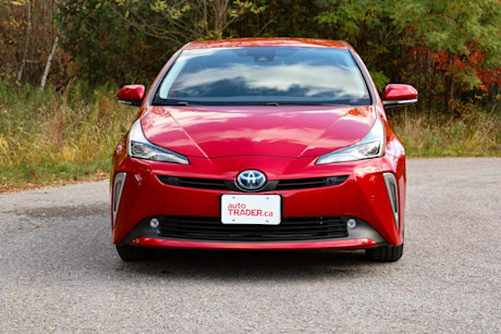 Editorial 2021 toyota prius technology advanced awd e 01 jm