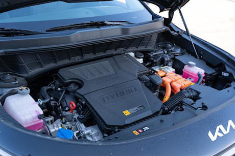 Editorial 2024 kia niro ex premium 240408 17 jw