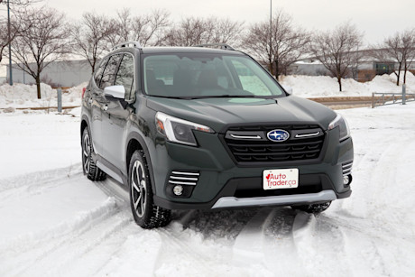 Editorial 2022 subaru forester premier 03 jm