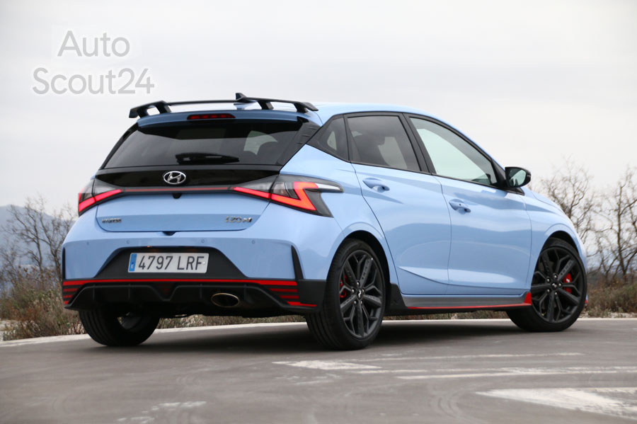 Hyundai i20N  (7).JPG