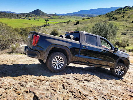 Editorial 2019 gmc sierra at4 19 sw