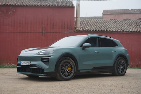 2026 Porsche Cayenne Electric - FD - DI - 260311 - 19