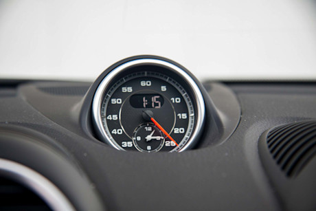 Editorial 2018 porsche cayman gts 37 lw