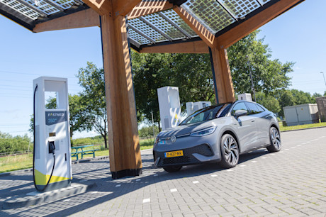 Bij Fastned rinkelt de kassa al met 2 EV's per uur