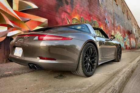 Editorial 2015 porsche 911 targa 4 gts bh 08