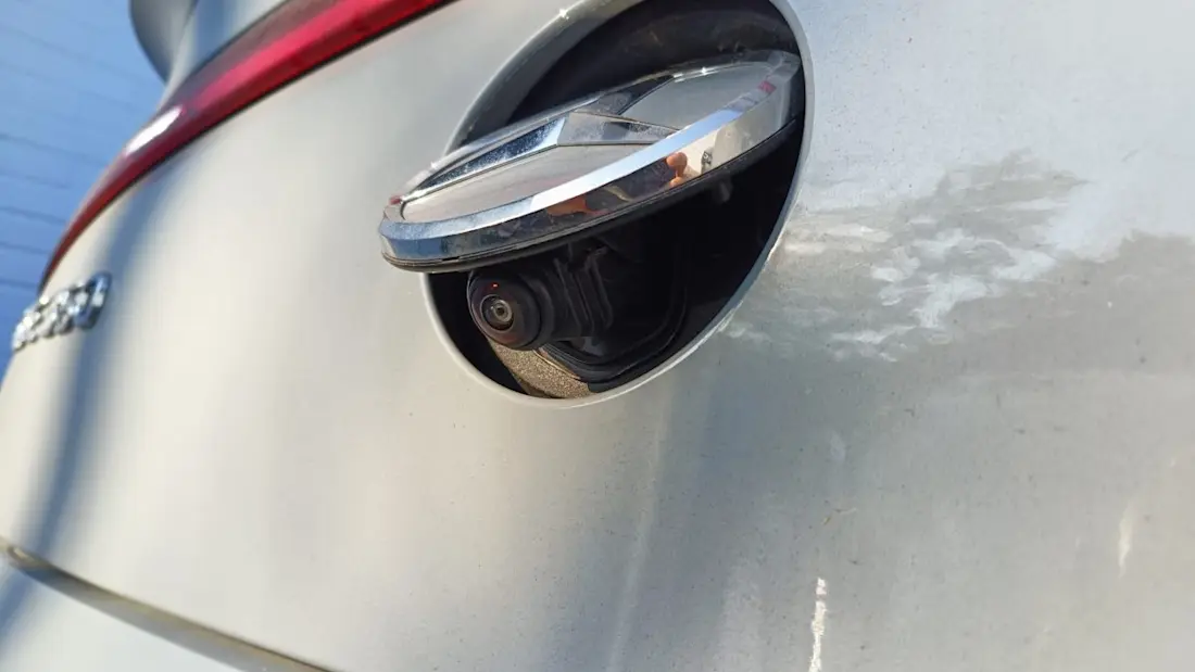 Mercedes-EQE-Camera-Rear 02 Mercedes-EQE-Camera-Rear 02