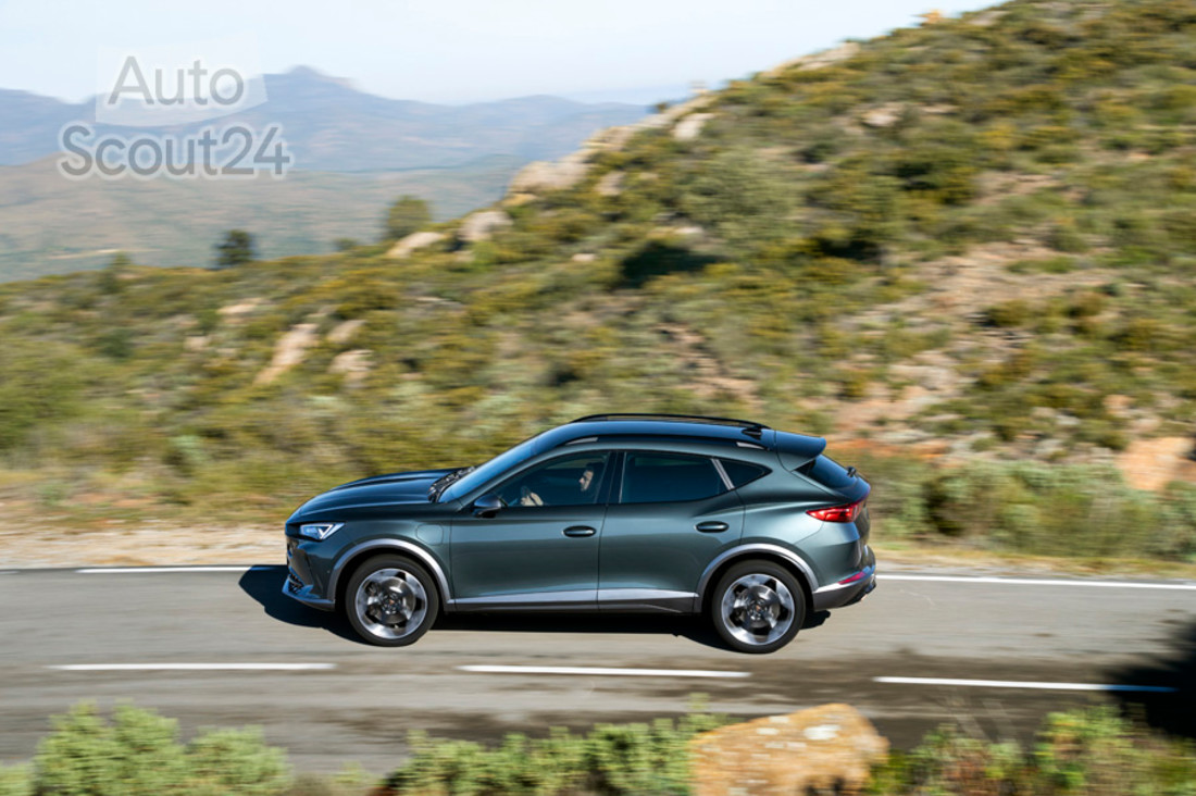 CUPRA Formentor e-HYBRID (5).jpg
