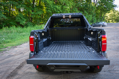 What’s Best for Overlanding: SUV or Pickup Truck? Body Image