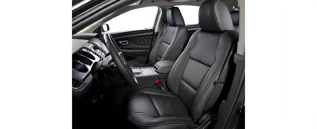 Ford Taurus 2011 8