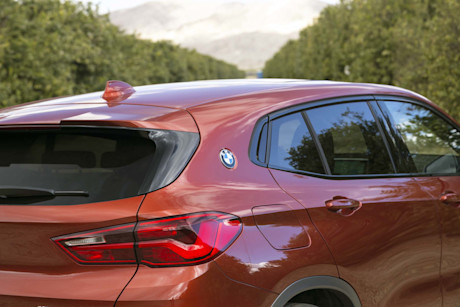 Editorial 2018 bmw x2 xdrive28i 13 jw