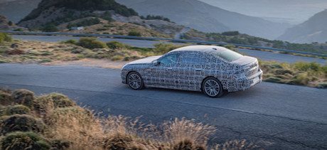 AS24 BMW i7 teaser 2021 banner
