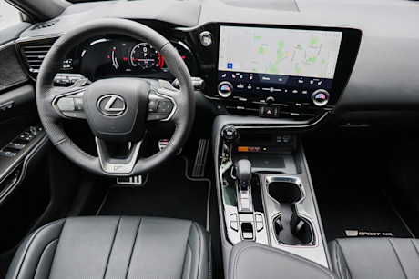 Editorial 2024 lexus nx 350 f sport series 3 td 231120 19 jm