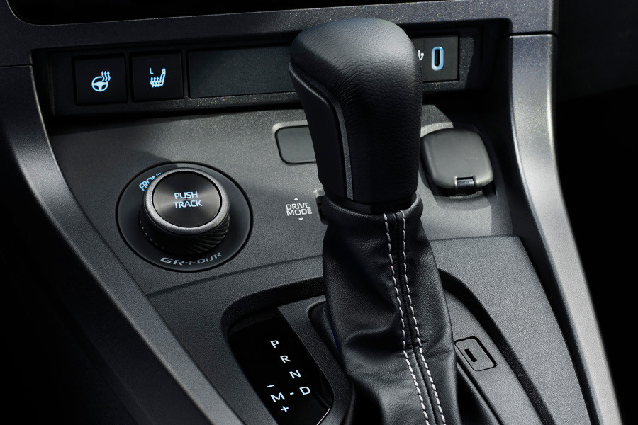 interior-toyota-gr-yaris-2024 (10).jpg